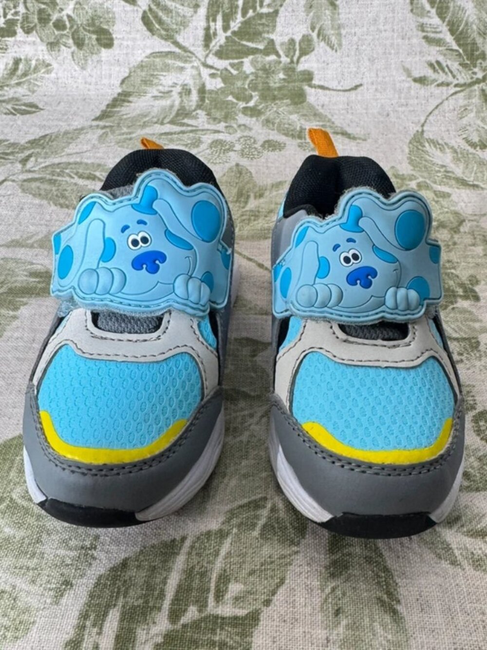 Blue’s Clues Toddler Shoes Size 7